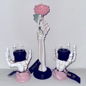 Halloween Rachel Zoe Pink Rose Skeleton Hands Tealight 2023